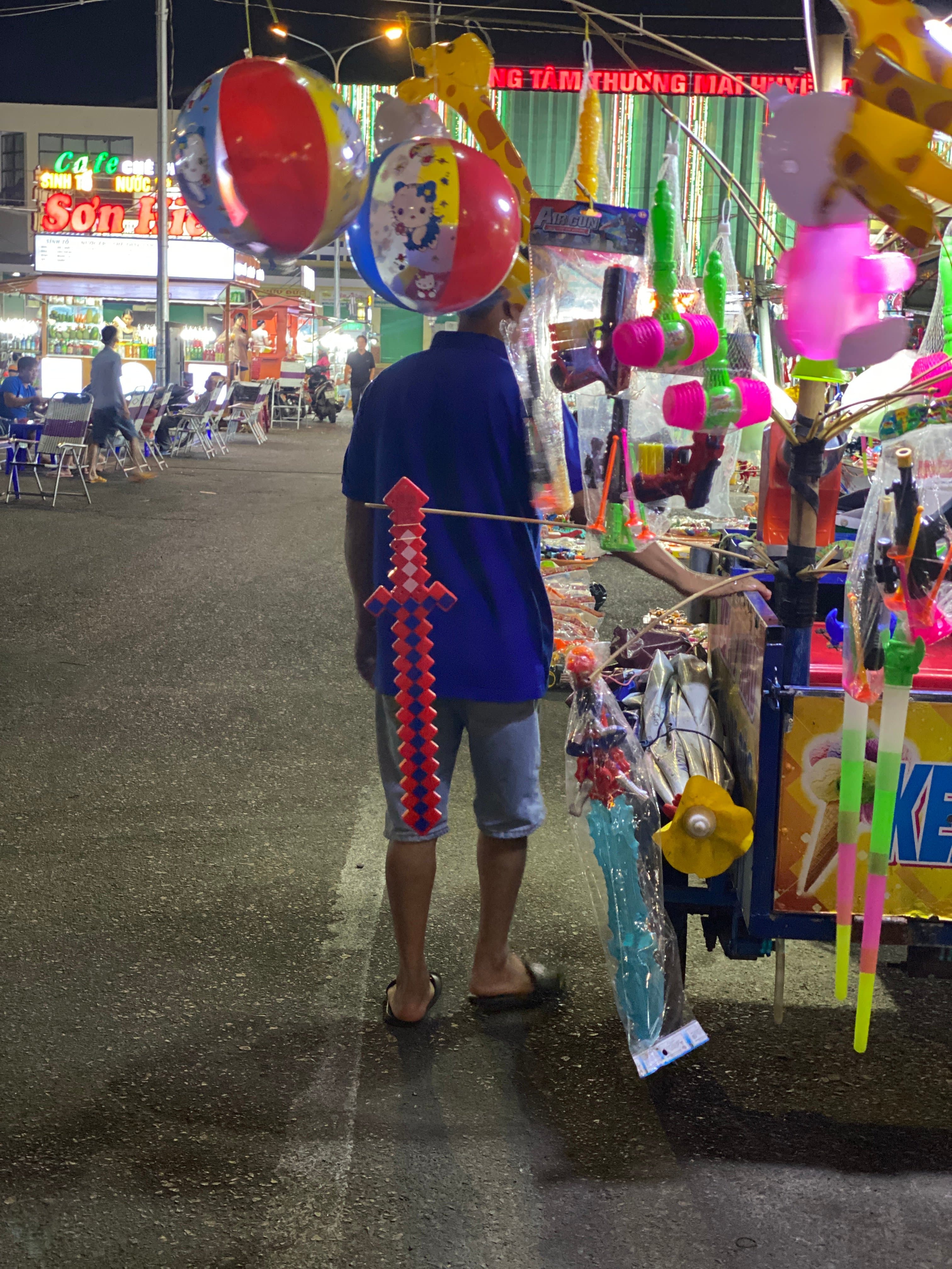 فروشندگان خیابانی.