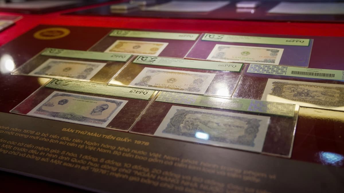 Ho Chi Minh Şehri, farklı dönemlere ait 1.500'den fazla Vietnam para birimi eserini ilk kez sergiliyor