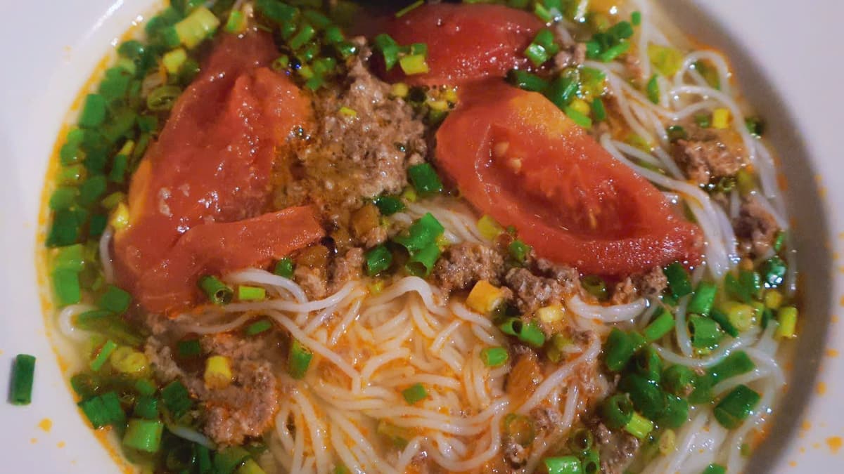 וייטנאם מפנקת את המבקרים בסעודות מפוארות בעת טיול בחורף.