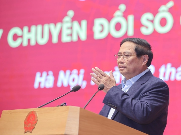 Ngày Chuyển đổi số Quốc gia 10/10/2024: Việt Nam tiến mạnh trong xếp hạng chuyển đổi số quốc tế - Ảnh 2.
