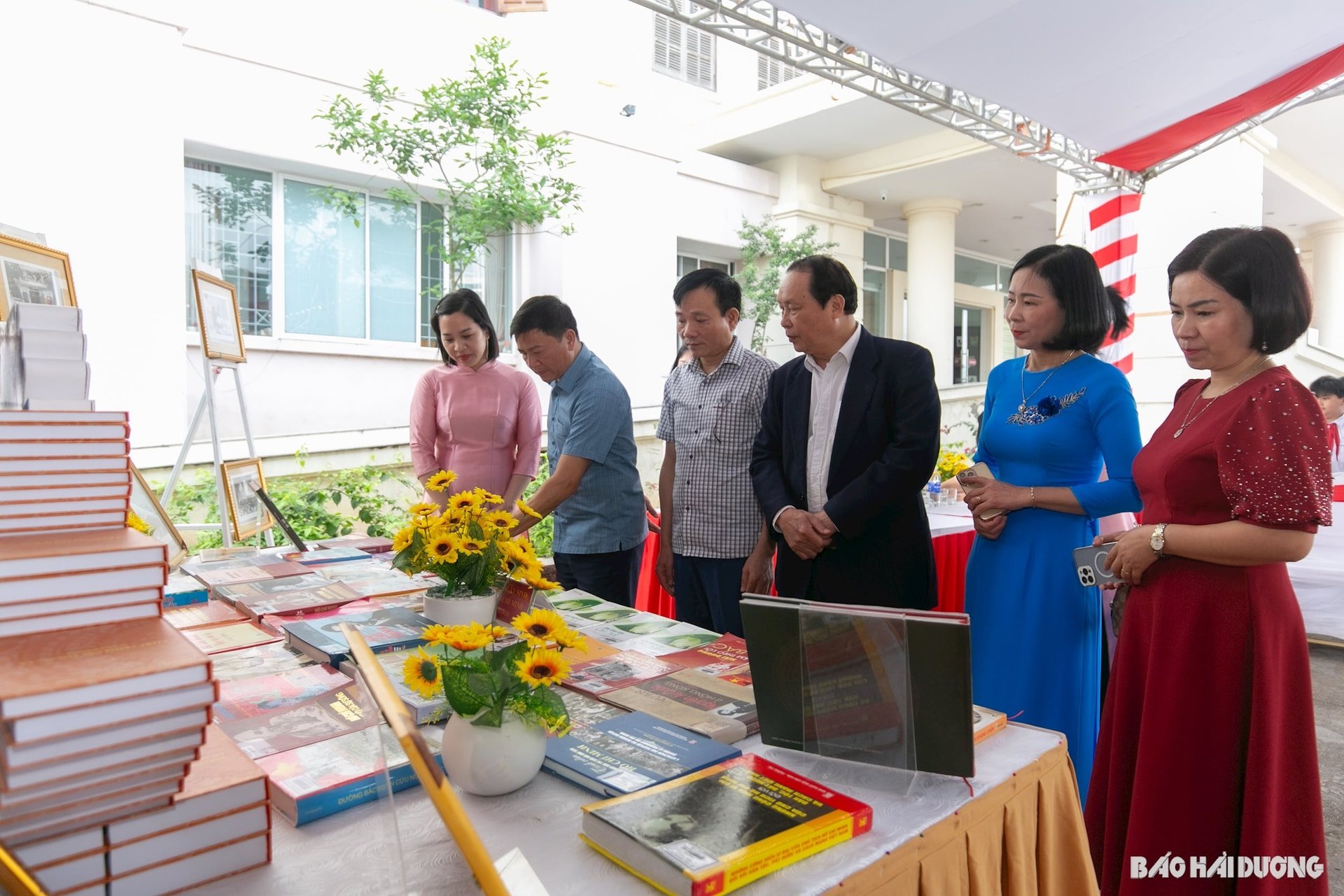 ngay-sach-van-hoa-doc-3.jpg