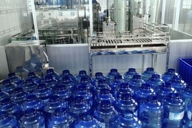 10/14 cơ sở nước uống đóng chai không đảm bảo điều kiện sản xuất