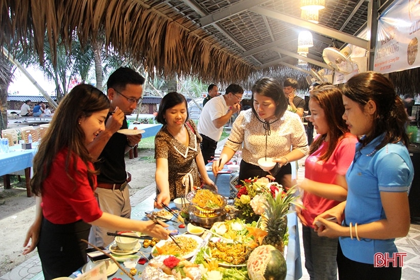 Các địa phương, doanh nghiệp du lịch nỗ lực “hút khách” về Hà Tĩnh