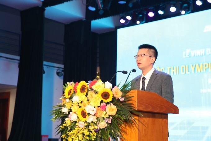 Ông Lê Việt Hòa - Giám đốc VTC Online phát biểu khai mạc buổi lễ. Ảnh (bổ sung nguồn/người chụp)