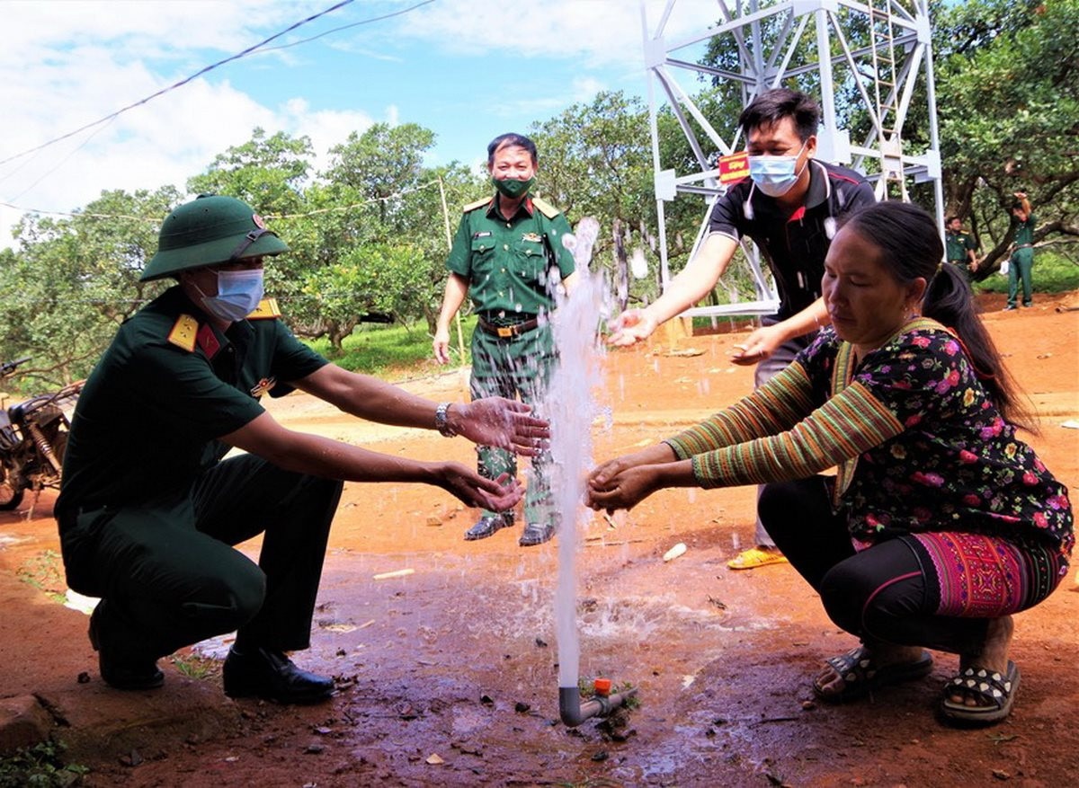 Efforts to bring clean water to the highland people - Vietnam.vn