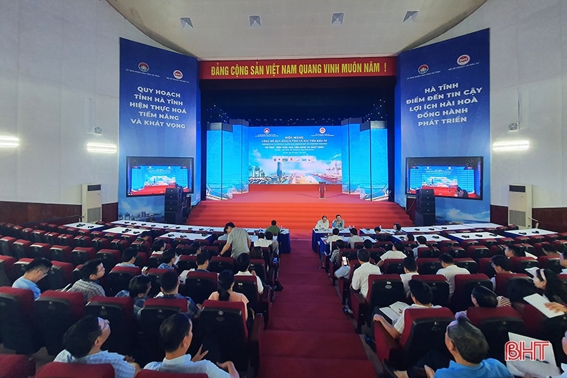 Bảo đảm đường truyền internet phục vụ hội nghị công bố Quy hoạch tỉnh và xúc tiến đầu tư vào Hà Tĩnh