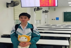 Học sinh Quảng Trị đoạt huy chương Đồng kỳ thi Olympic Tin học Châu Á - Thái Bình Dương