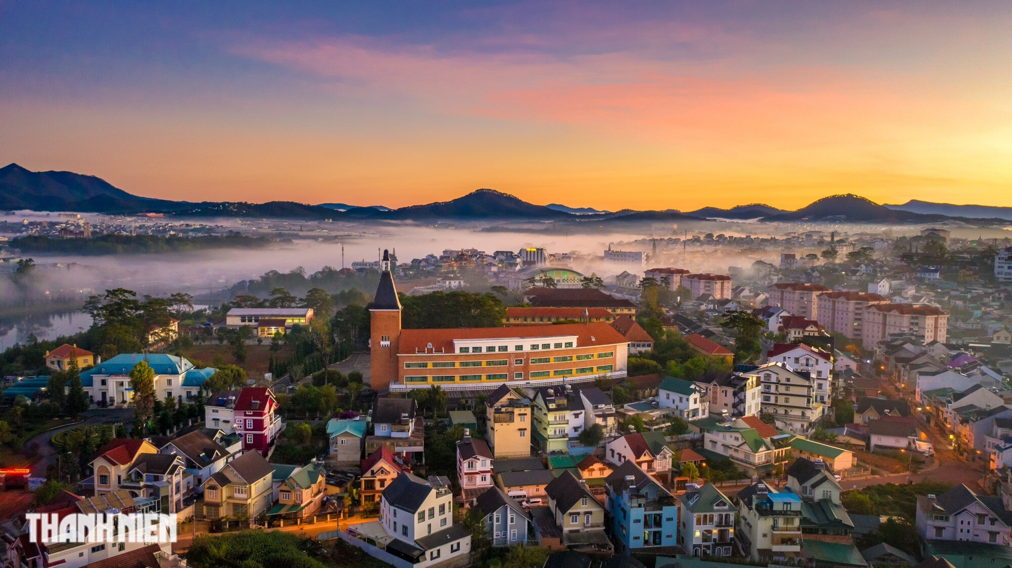 10 thành phố đẹp nhất Việt Nam - Ảnh 1.