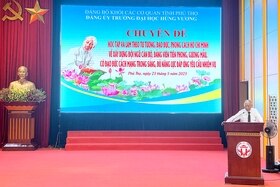 Trường đại học Hùng Vương: Học tập chuyên đề năm 2023 về học tập và làm theo tư tưởng, đạo đức, phong cách Hồ Chí Minh