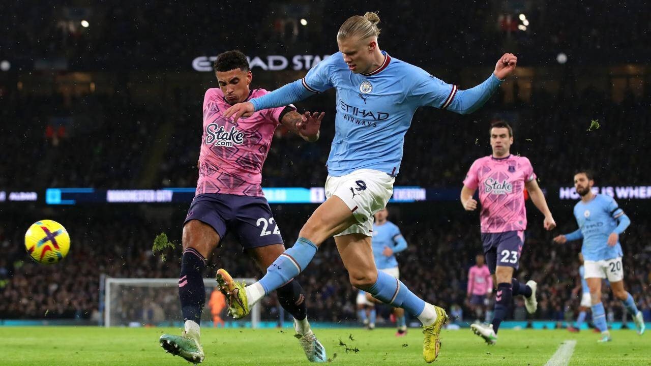 Comments and predictions about the results of Everton vs Man City, round 36 of the English Premier League