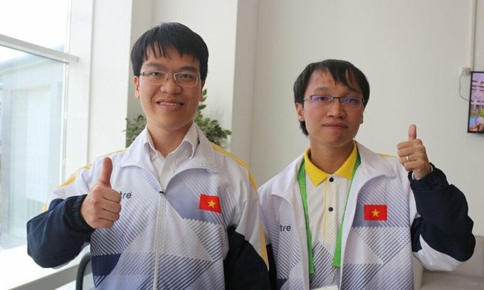 Quang Liêm (trái) và Trường Sơn tại Đại hội thể thao trong nhà châu Á 2017 ở Turkmenistan.