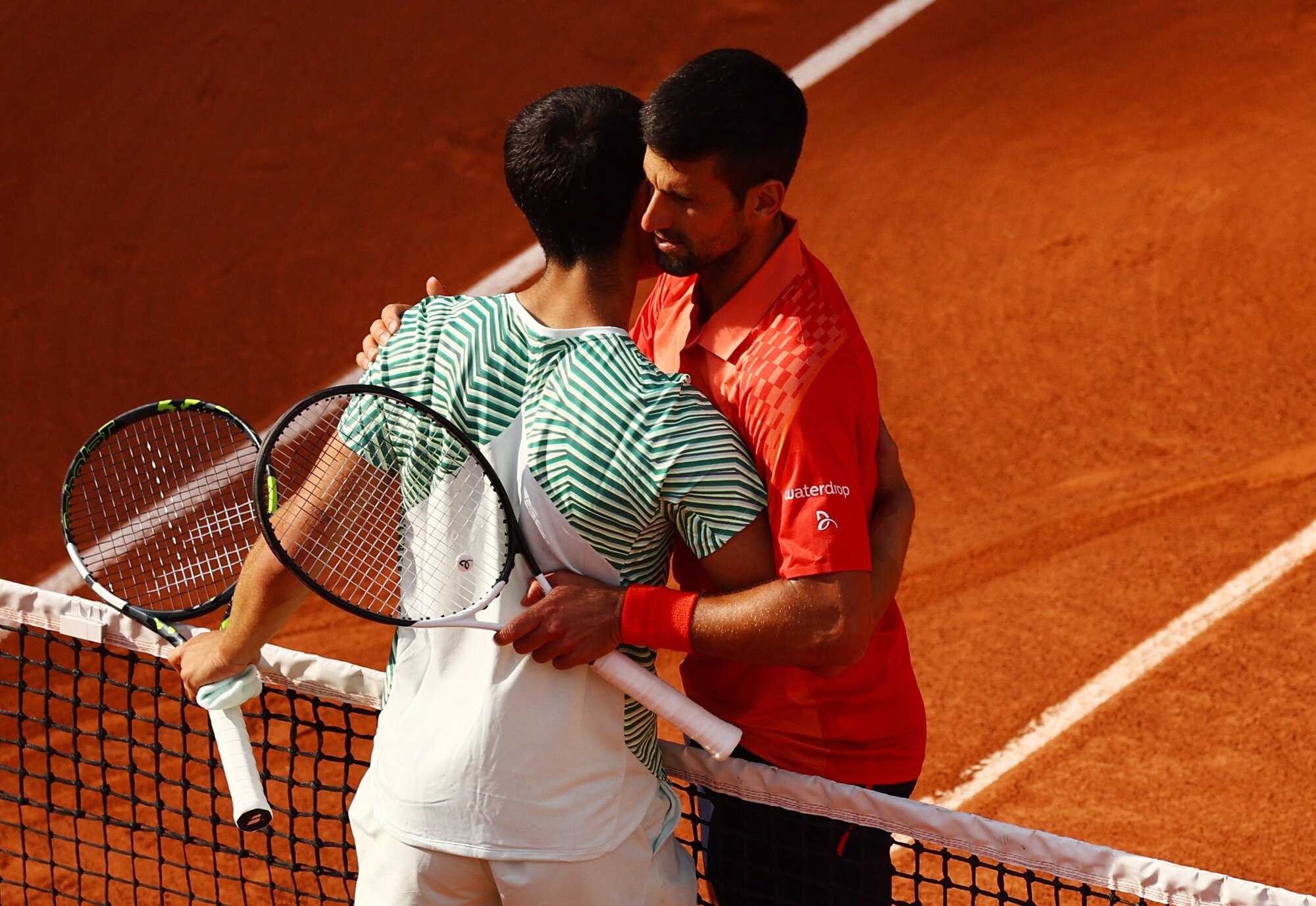 Hạ số 1 thế giới, Djokovic cách kỷ lục thế giới 1 trận thắng - Ảnh 3.