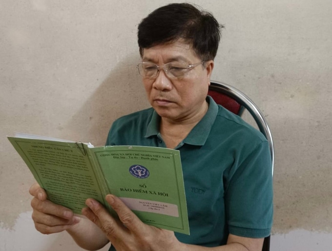 Ông Nguyễn Viết Lâm (TP Tuyên Quang), một trong những chủ hộ đãkhởi kiệnBảo hiểm xã hội tỉnh Tuyên Quang ra tòa án địa phương vào tháng 2/2022 do bị thu sai BHXH bắt buộc trong 15 năm. Ảnh: NVCC