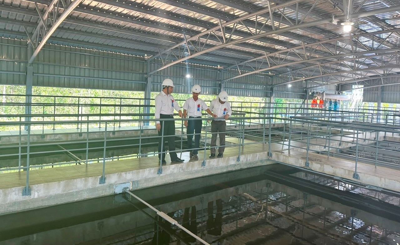 Nhà máy nước sạch lớn nhất tỉnh Quảng Trị được đưa vào hoạt động - Ảnh 2.