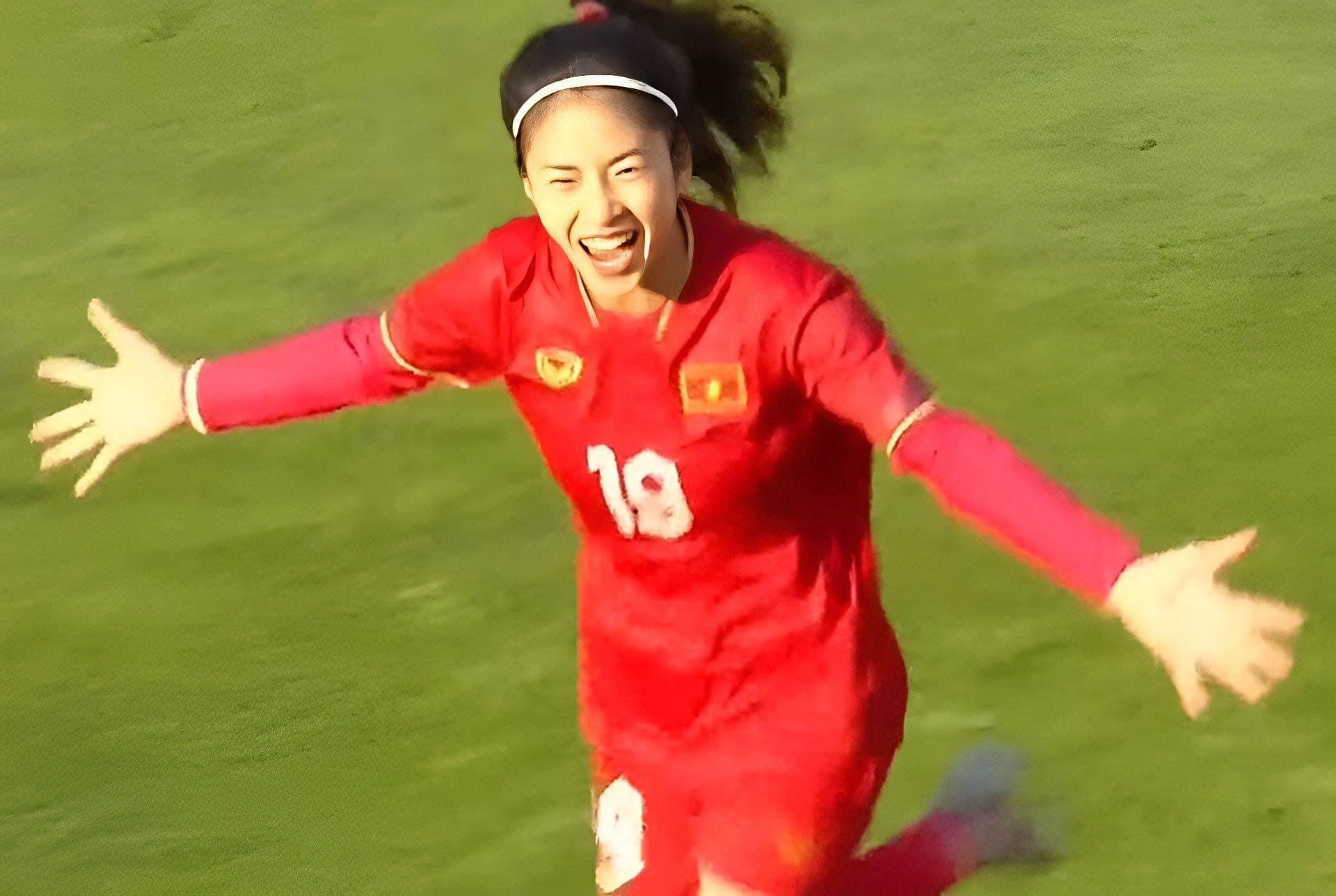 Thanh Nhã tiết lộ khoảnh khắc ghi bàn vào lưới đội tuyển từng 2 lần vô địch thế giới - Ảnh 3.