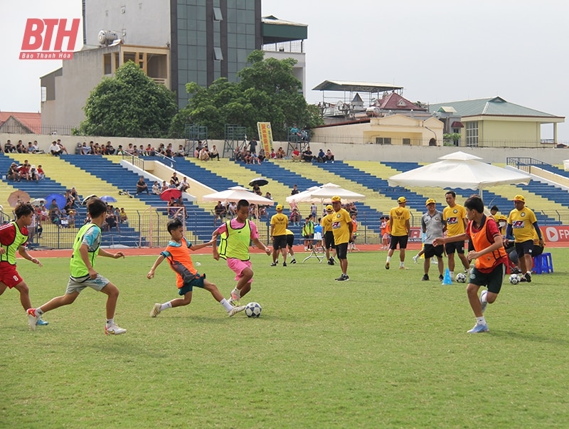 Vòng chung kết tuyển chọn tài năng bóng đá trẻ CLB Đông Á Thanh Hóa