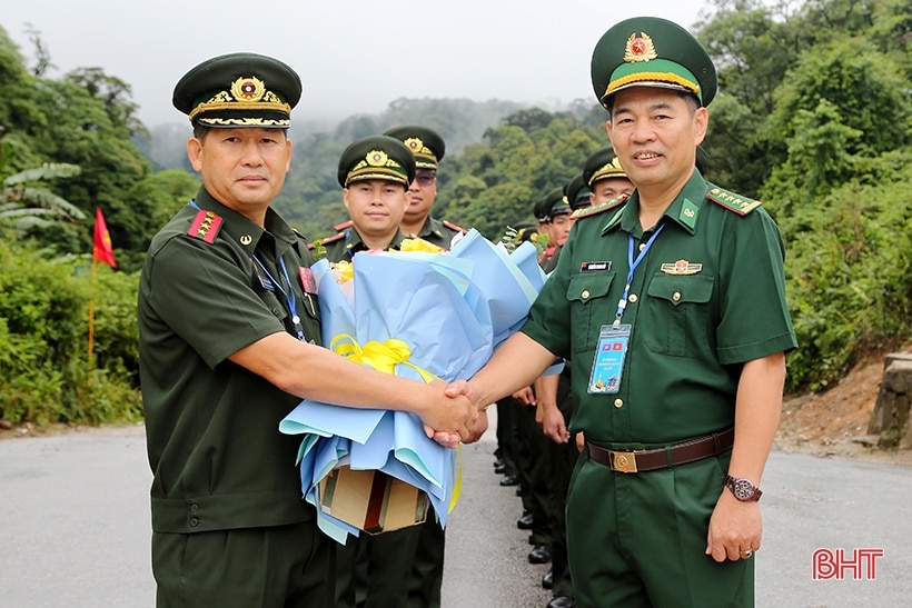 Chương trình giao lưu sĩ quan trẻ Biên phòng Việt Nam - Lào bắt đầu tại Hà Tĩnh
