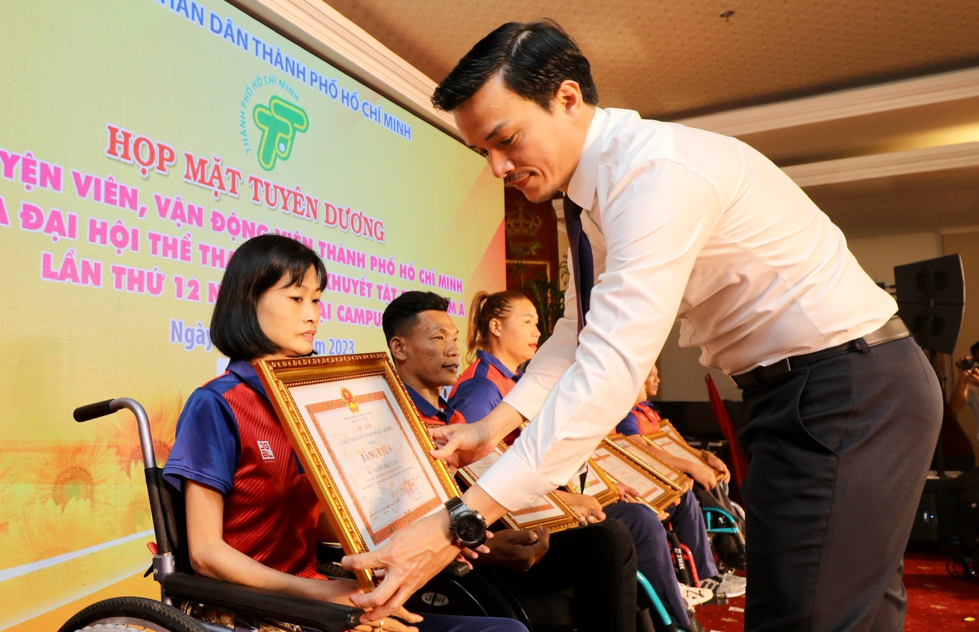 TP.HCM thưởng lớn cho VĐV người khuyết tật tỏa sáng ở ASEAN Para Games 12 - Ảnh 3.