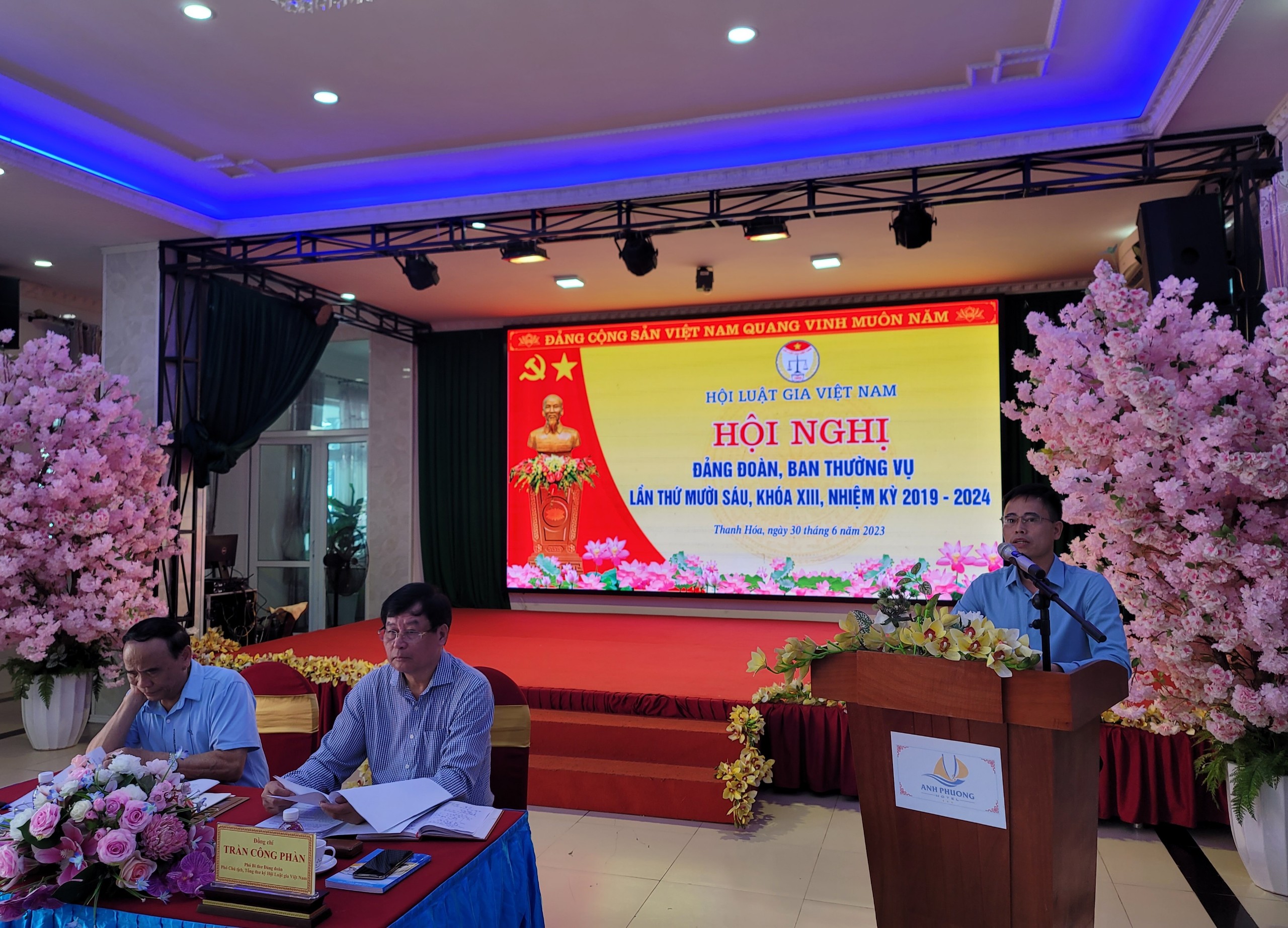 Tiêu điểm - Hội Luật gia Việt Nam tổ chức Hội nghị Đảng đoàn, Ban thường vụ khóa XIII (Hình 4).