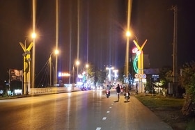 Đông Hà: Tắt đèn đường phố theo khung giờ để tiết kiệm điện