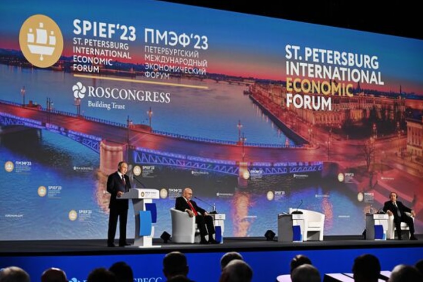 Thế giới - Điểm nhấn trong bài phát biểu dài 79 phút của ông Putin tại St. Petersburg