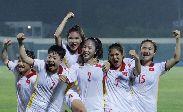 Hot girl Bảo Trâm ghi bàn, U20 nữ Việt Nam giành quyền vào VCK U20 nữ châu Á  - 1