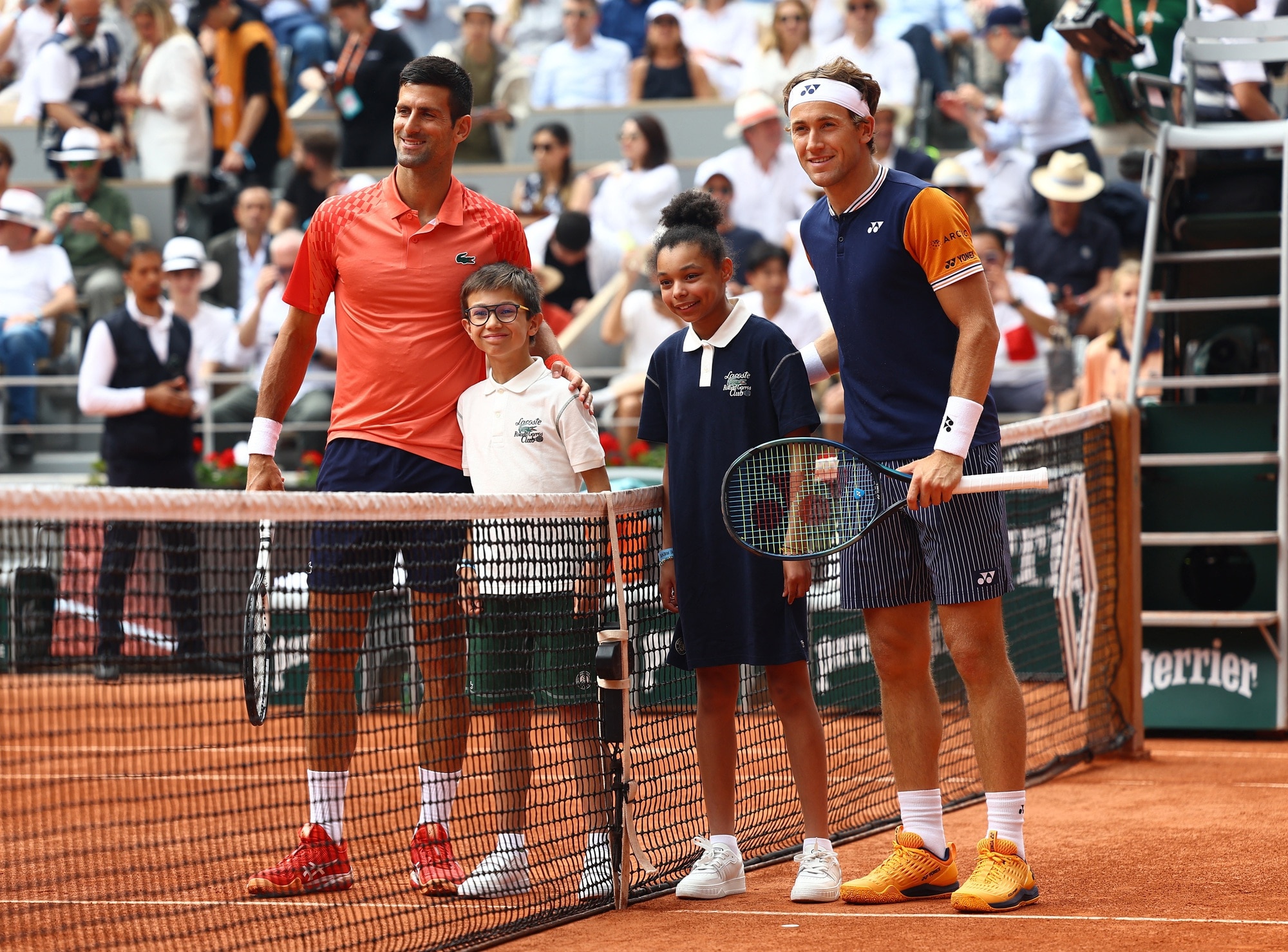 Lần thứ 3 đăng quang Pháp mở rộng, Novak Djokovic thiết lập kỷ lục mới - Ảnh 1.