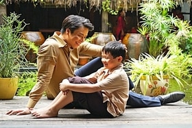Võ Minh Lâm đóng kịch “Cho tôi xin một vé đi tuổi thơ”