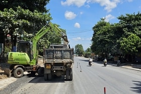 Gần 43 tỉ đồng sửa chữa mặt đường Quốc lộ 9 đoạn qua huyện Đakrông
