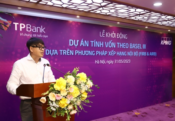 Ông Lê Trung Kiên - Phó cục trưởng Cục Giám sát an toàn hệ thống các tổ chức tín dụng phát biểu tại sự kiện. Ảnh: TPBank