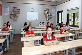 Hoàn thành bài kiểm tra môn Tiếng Việt, Tiếng Anh vào lớp 6 THCS Văn Lang