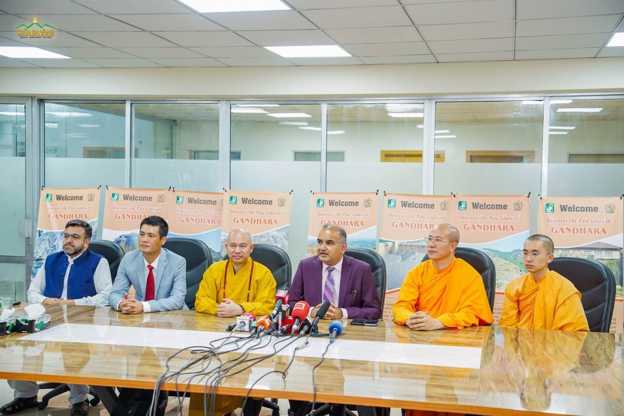 Đoàn Giáo hội Phật giáo Việt Nam dự Hội thảo về di sản Phật giáo Gandhara tại Pakistan