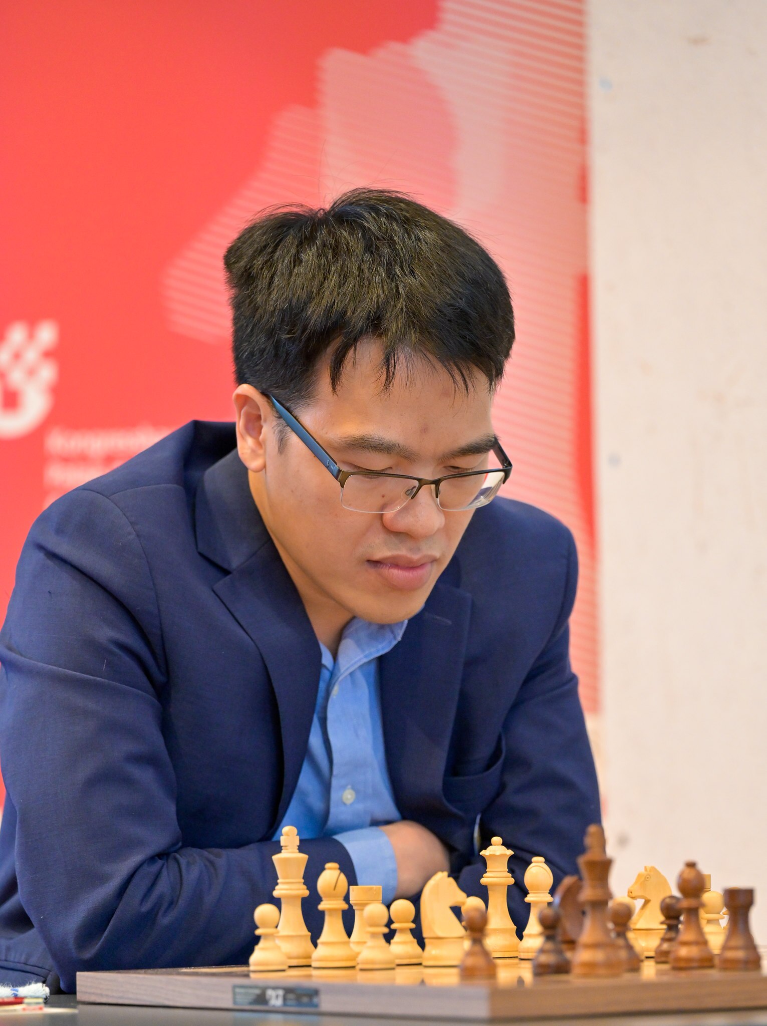 Lê Quang Liêm mất quyền tự quyết ở cuộc đua vô địch Festival cờ vua ...