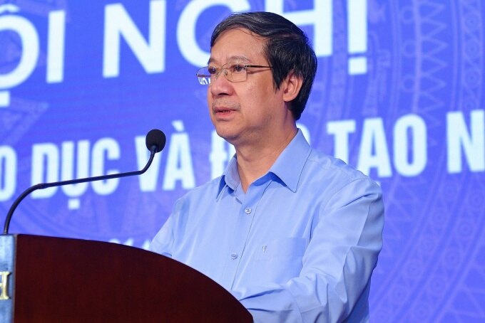 Bộ trưởng Nguyễn Kim Sơn tại hội nghị ngày 21/7. Ảnh: MOET