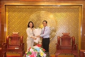 Phó Chủ tịch UBND tỉnh Hoàng Nam tiếp xã giao Tổng Lãnh sự Việt Nam tại tỉnh Savannakhet