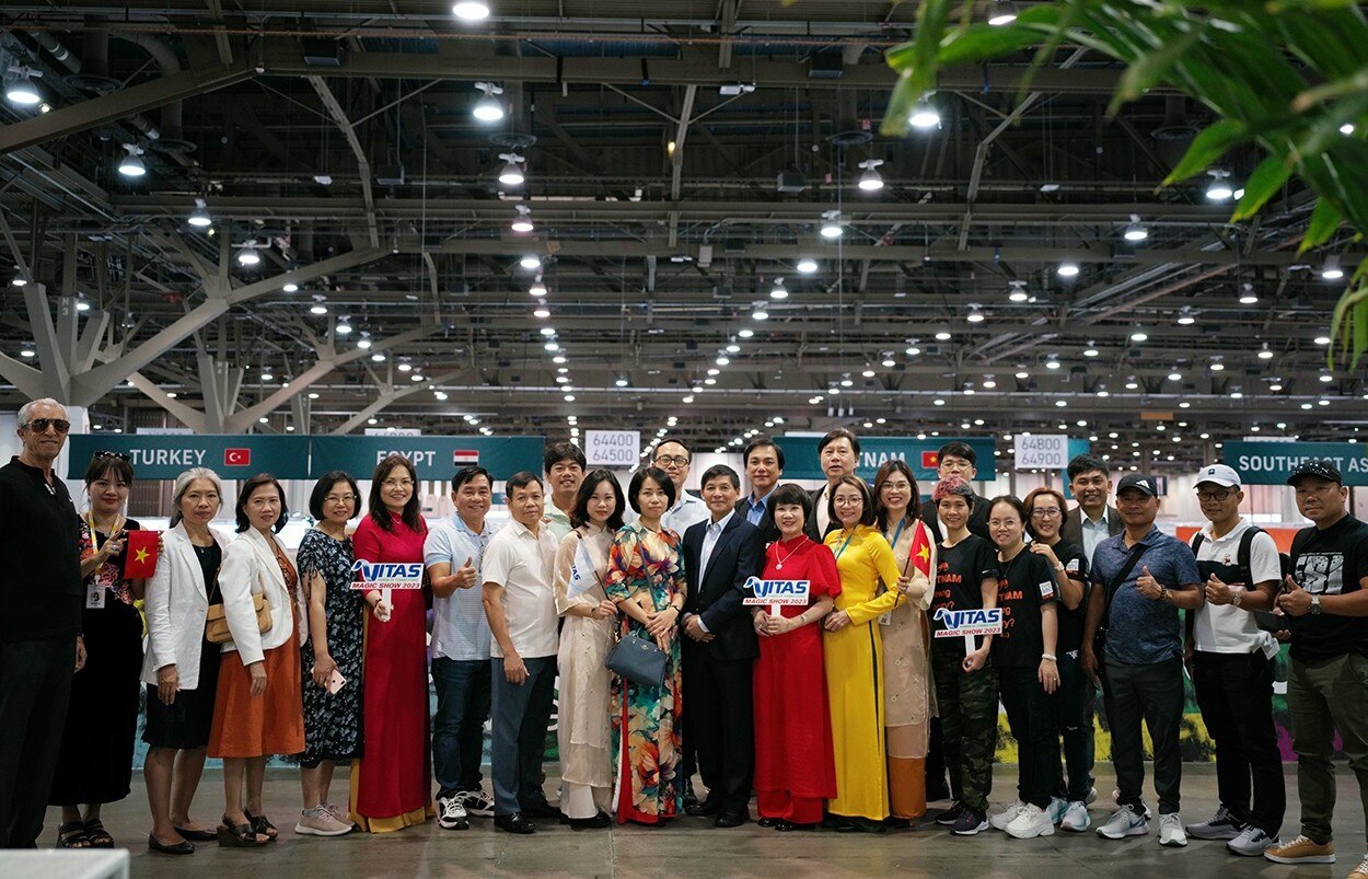 Doanh nghiệp Việt Nam xúc tiến thương mại tại Hội chợ Sourcing at Magic lần thứ 16 tại Hoa Kỳ