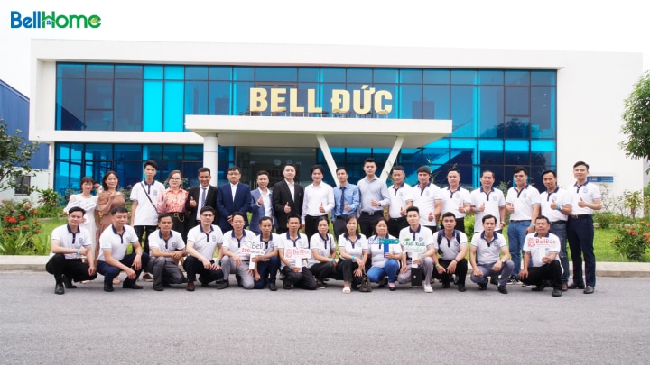Hệ thống phân phối Bell Home tham quan nhà máy Bell Đức.