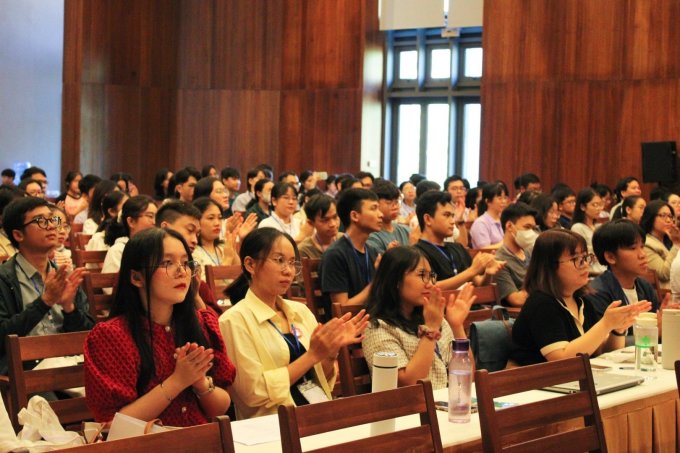 Các học viên tham gia buổi khai mạc Trường Hè Khoa học Việt Nam lần thứ 10, sáng 22/8. Ảnh:Trọng Nhân/ICISE