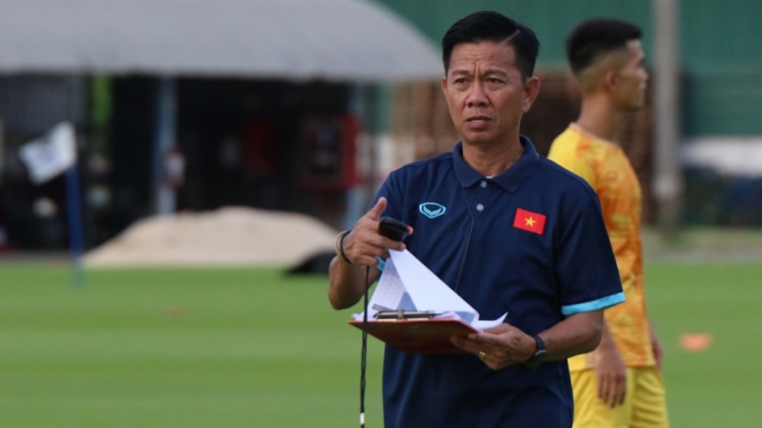 HLV Hoàng Anh Tuấn của U23 Việt Nam.