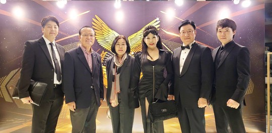 NTK Quỳnh Paris “Hành trình trở thành Đại sứ văn hóa ngành thời trang của phụ nữ Việt - Ảnh 6.