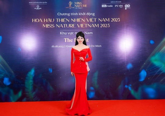 NTK Quỳnh Paris “Hành trình trở thành Đại sứ văn hóa ngành thời trang của phụ nữ Việt - Ảnh 8.