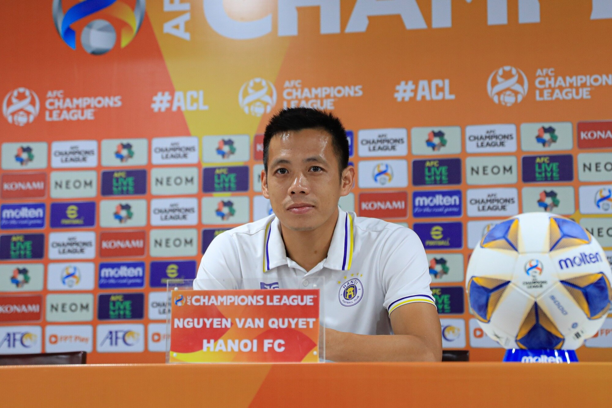Văn Quyết khẳng định Hà Nội FC không e ngại Pohang Steelers - Ảnh 2.