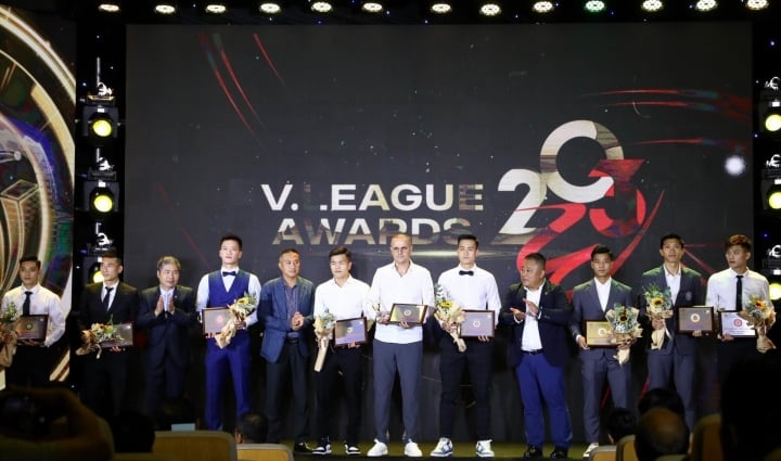 Đội hình tiêu biểu V-League 2023.