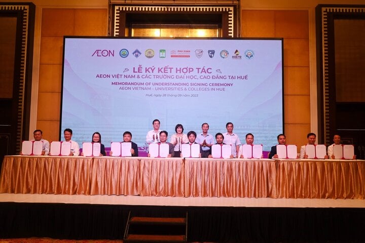 Lễ ký kết biên bản hợp tác giữa AEON Việt Nam và các trường Đại học, Cao đẳng tại Huế.