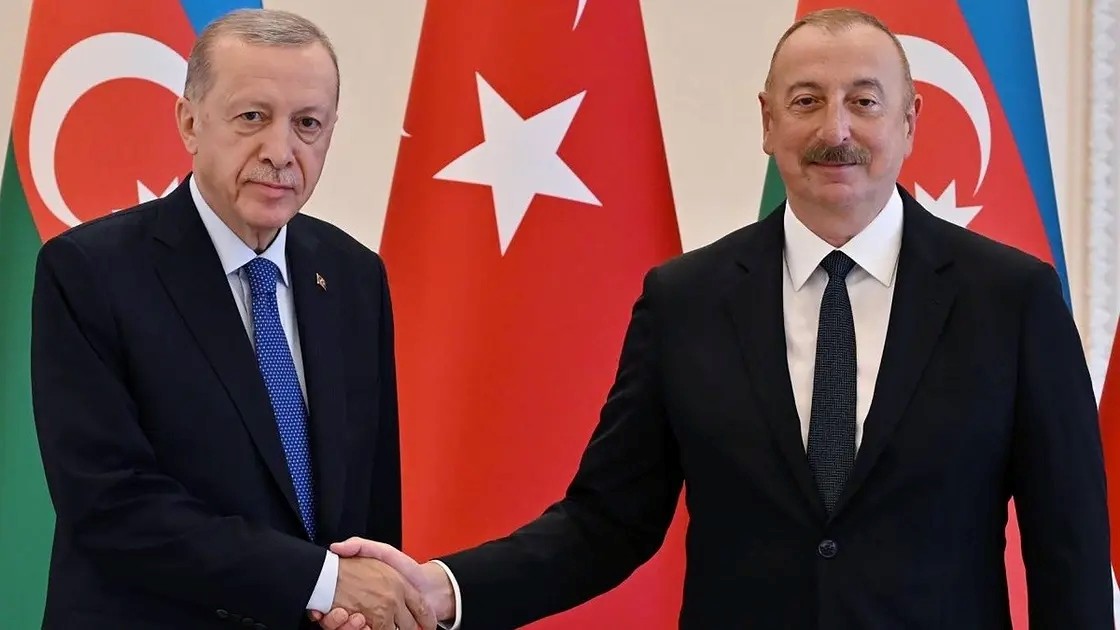 Tổng thống Thổ Nhĩ Kỳ Recep Tayyip Erdogan gặp Tổng thống Azeri Ilham Aliyev tại Baku vào ngày 13/6/2023. (Nguồn: AFP)