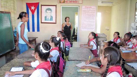 Một lớp học ở Cuba. Nguồn: OnCuba ảnh 1