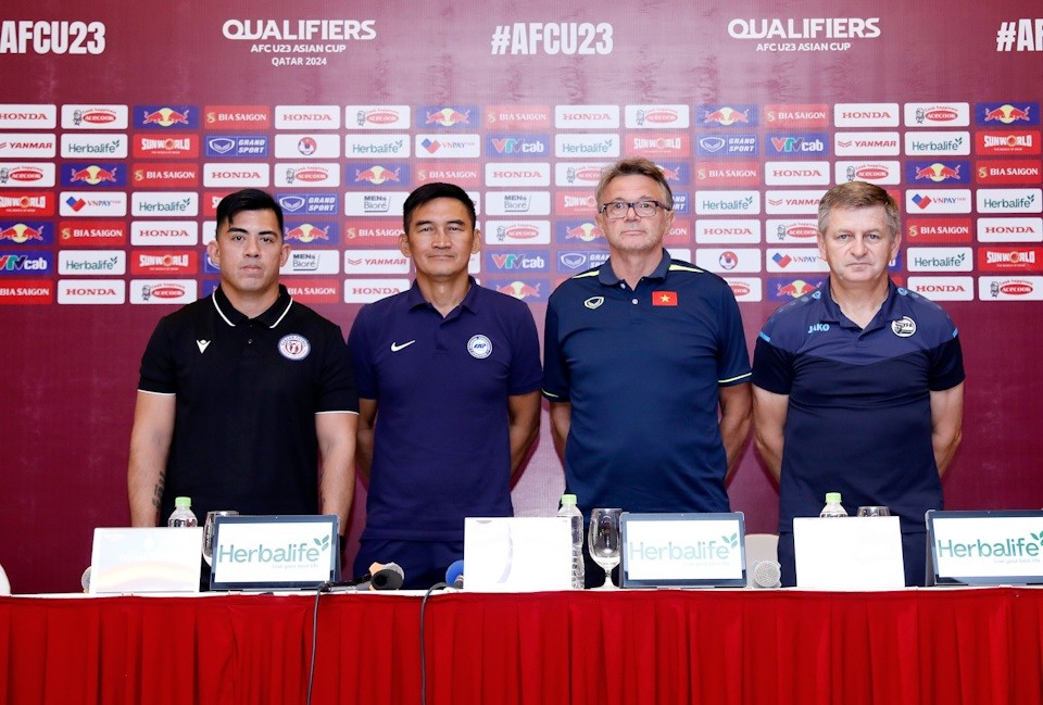 Báng C vòng loại U23 châu Á 2024: HLV các đội tôn trọng và đánh giá cao U23 Việt Nam
