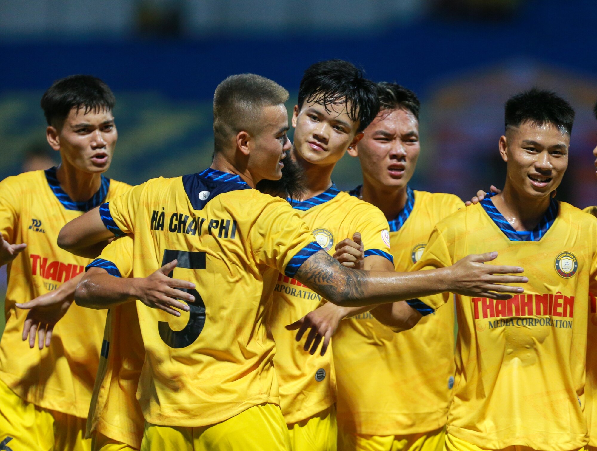 Khai mạc U21 quốc gia: U21 PVF-CAND khiến chủ nhà Thanh Hoá thua đau - Ảnh 2.