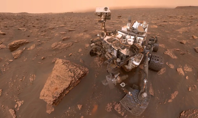 Robot Curiosity của NASA chụp ảnh selfie trên sao Hỏa. Ảnh: NASA/JPL-Caltech