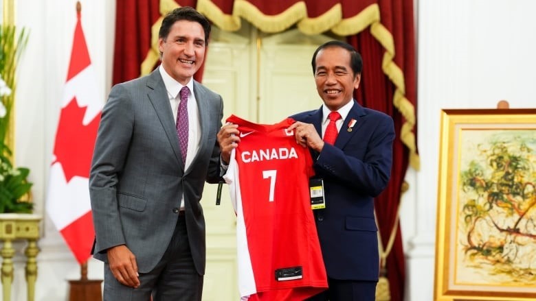 Thủ tướng Canada gặp riêng những nhà lãnh đạo nào tại Hội nghị cấp cao ASEAN 43?